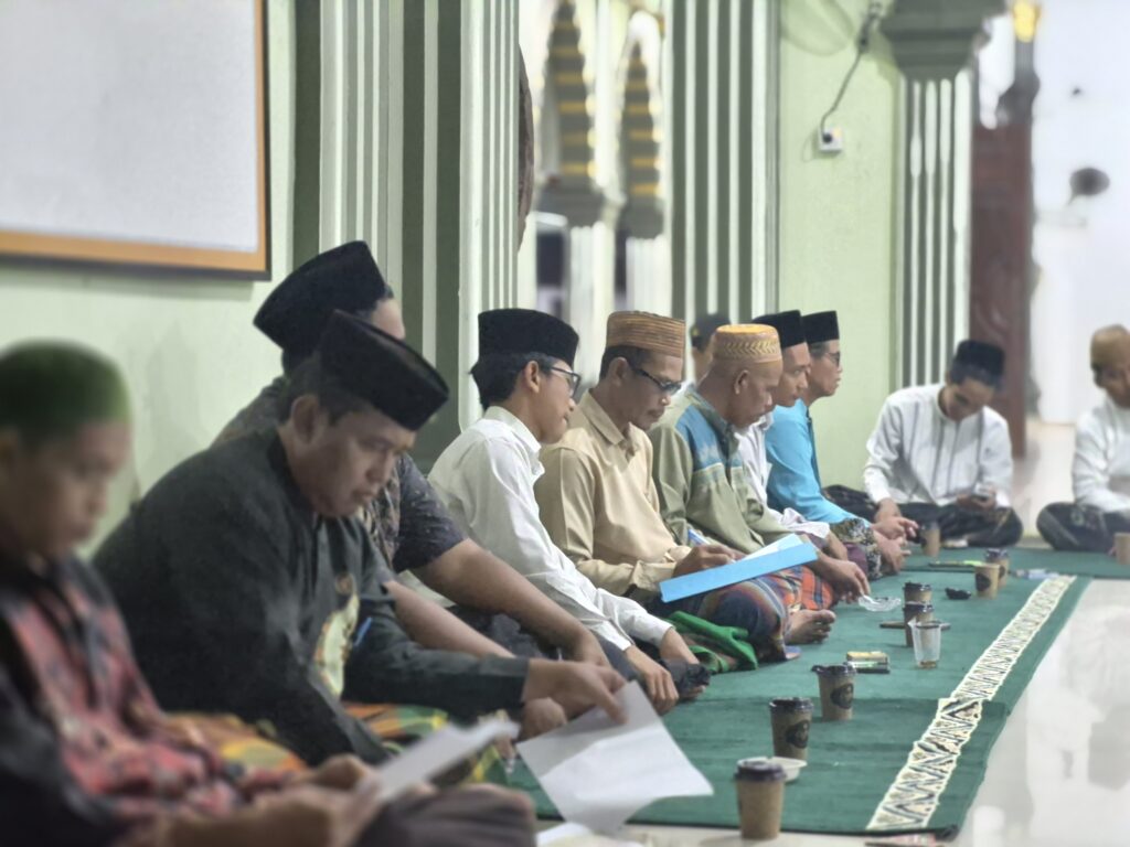 Malam Penuh Berkah, Tebuireng 3 Resmi Buka Majelis Ilmu dan Sambut Kepulangan Romo YAI Ahmad Daroini dari Tanah Suci