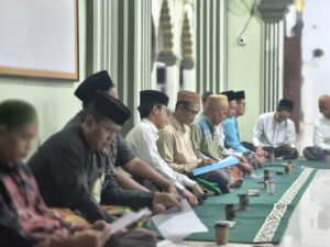 Malam Penuh Berkah, Tebuireng 3 Resmi Buka Majelis Ilmu dan Sambut Kepulangan Romo YAI Ahmad Daroini dari Tanah Suci